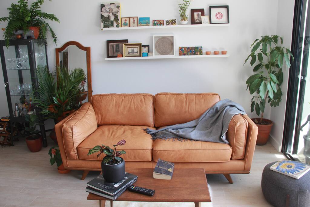 Comfy couch perfect for a spot of reading, tv or doing nothing!
