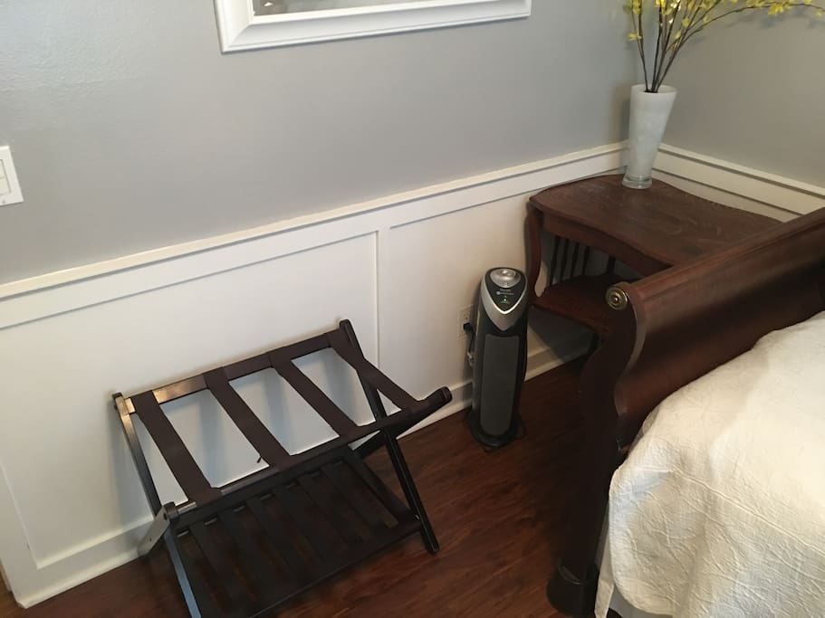 Room has a powerful Air Cleaning System with True HEPA Filter, UV-C Sanitizer, Allergen and Odor Reduction. Perfect for guests with allergies! (Home additionally has no pets)