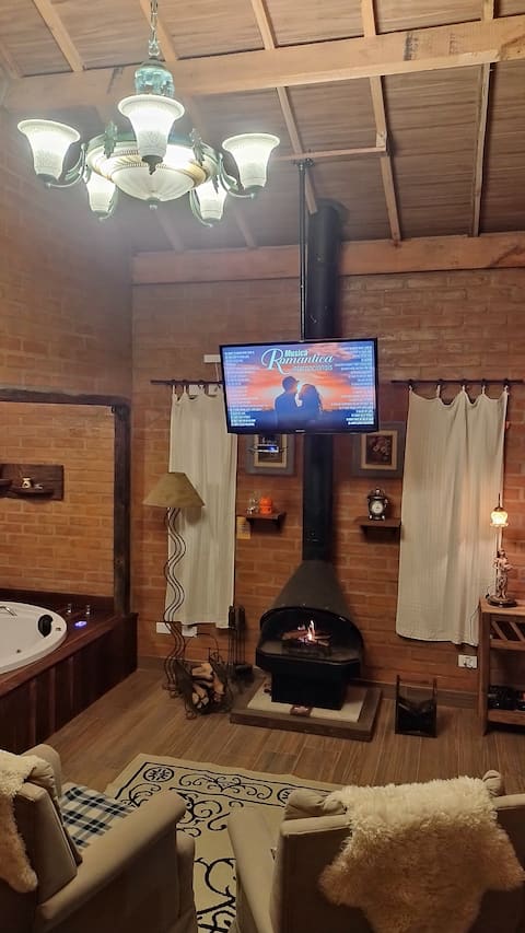 Imóvel de sucesso: Ágape da Serra Chalet – Cedar, hot tub, romantic em Sapucaí Mirim