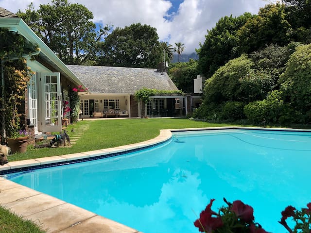 Beautiful spacious family home in prime location