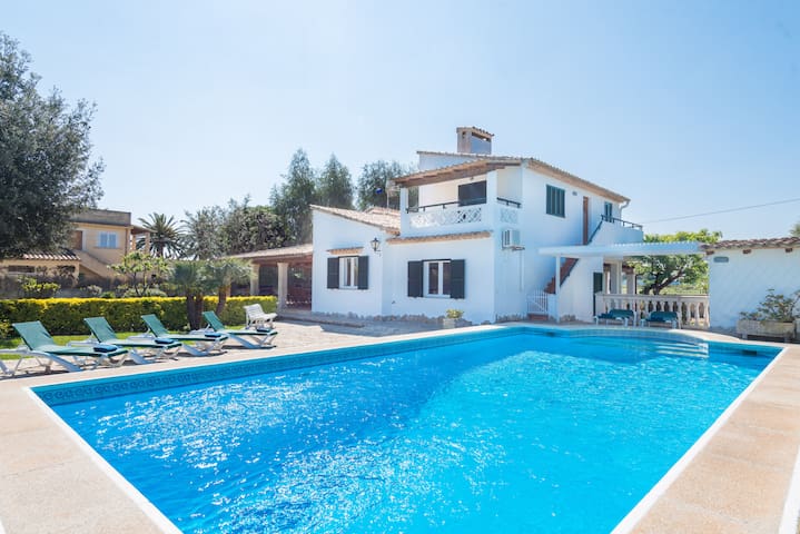 May’s Special offer! Superb villa, private pool!