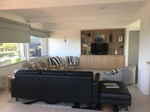 The View at McCrae gallery image 3