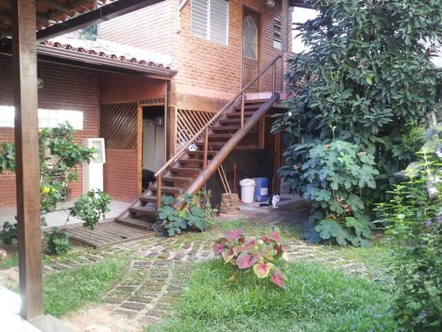 MARAVILHOSA CASA ILHA FRENTE PARA LAGOA gallery image 3