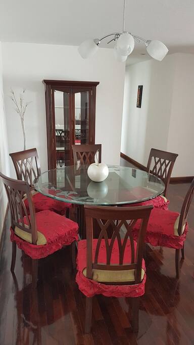 Comedor/Dinner room