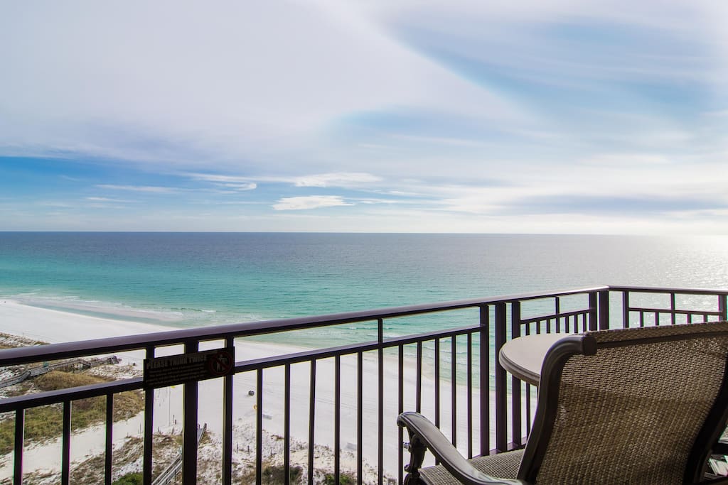 Amazing Views from Your Balco
