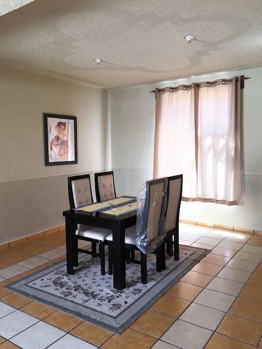 Dinning Area.