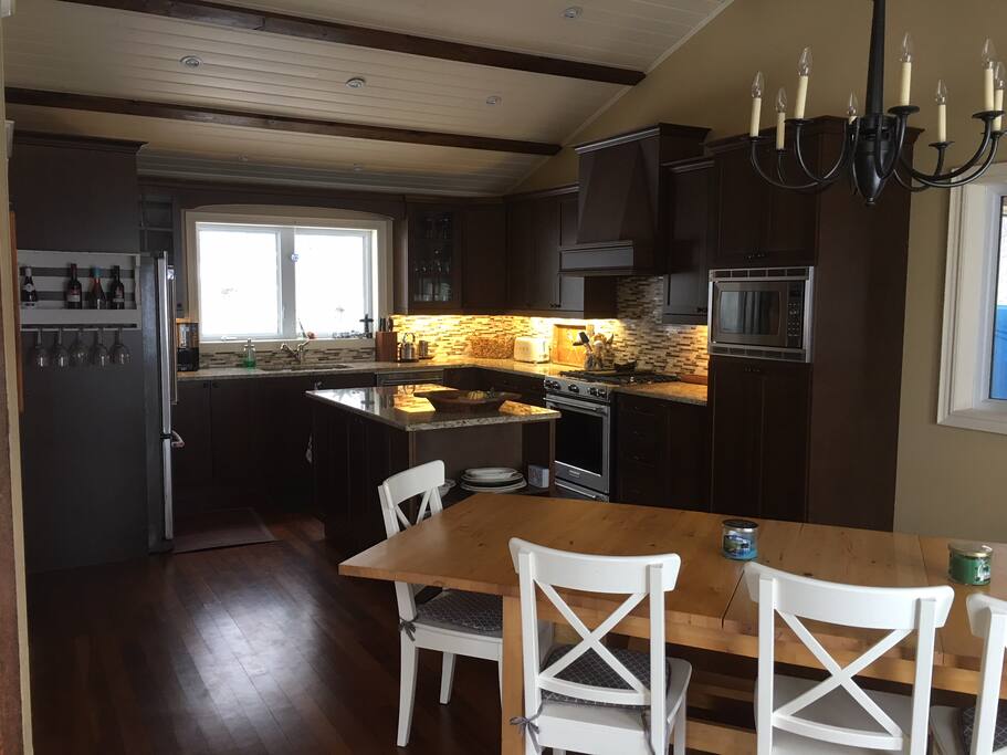 Fully equipped kitchen