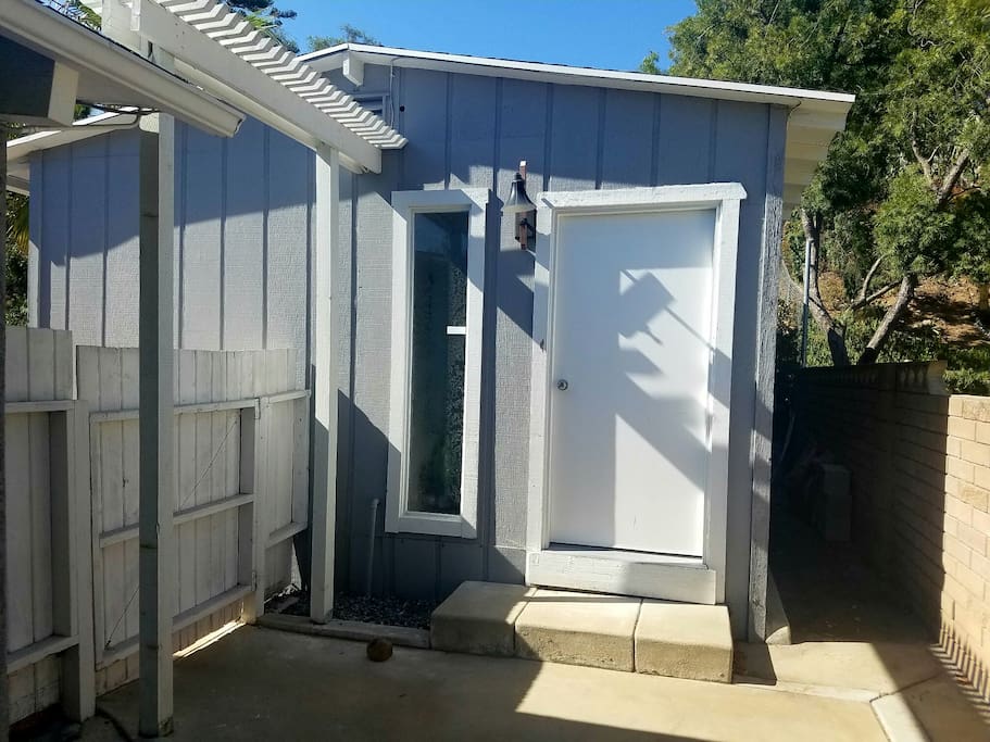 Entrance with easy Code entry.