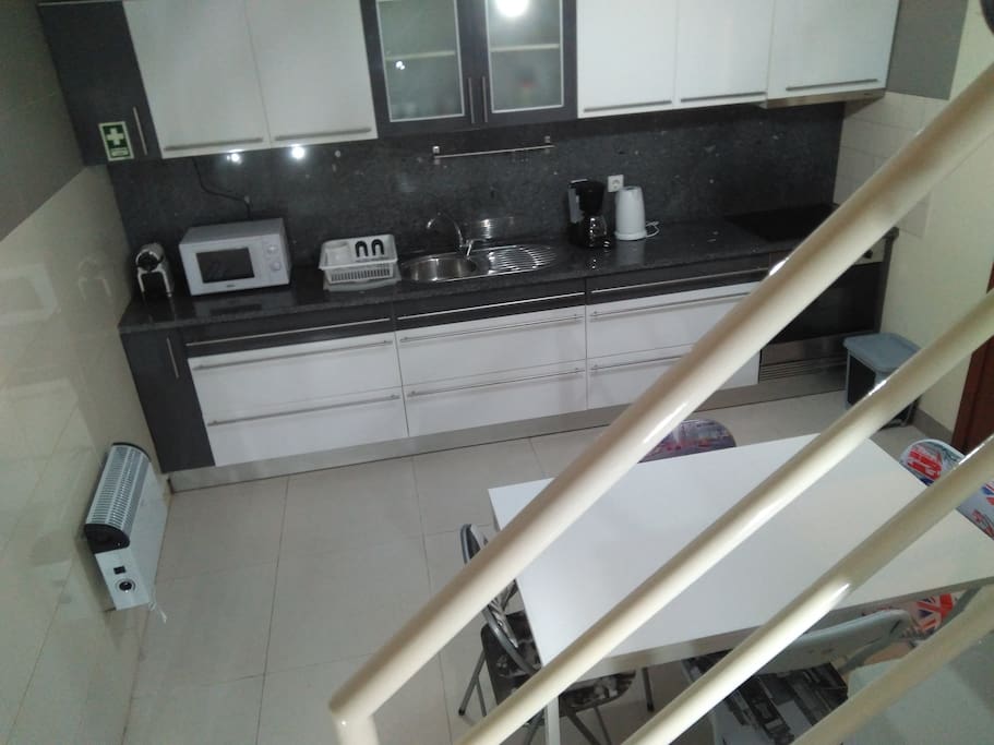 Kitchen access