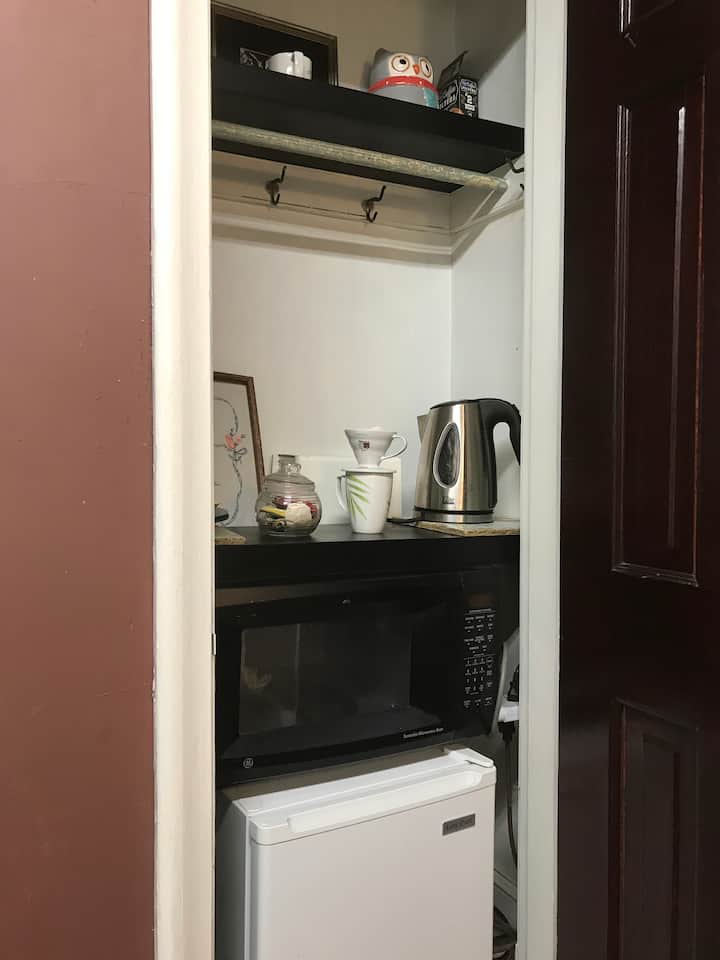 Carytown Hideaway For Extended Stays - Richmond, VA