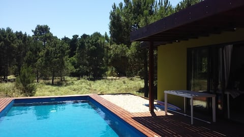 fAFNER house with pool, beautiful for families