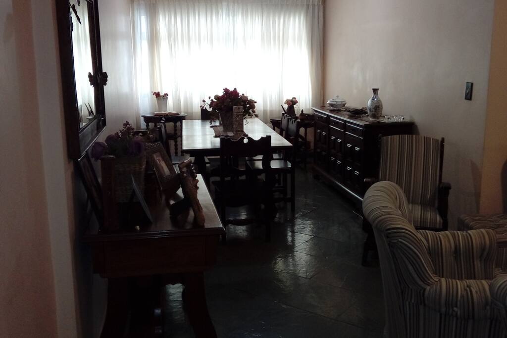 Sala de jantar 6 a 8 lugares