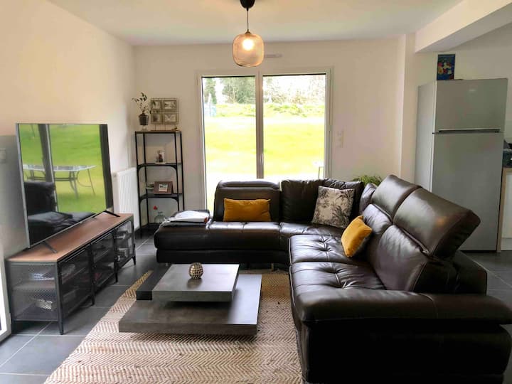 Family home in Quimper Townhouses for Rent in Quimper, Bretagne