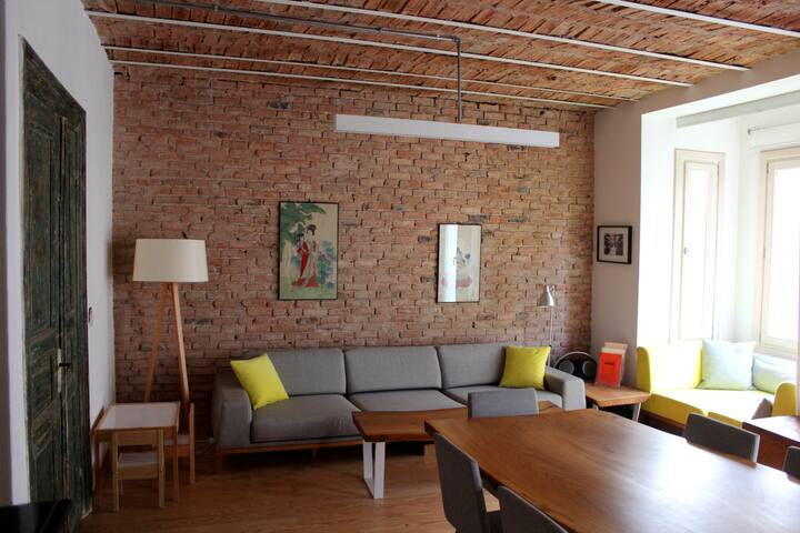 Calm Apartment – near BOSPHORUS & TAKSIM SQUARE gallery image 2