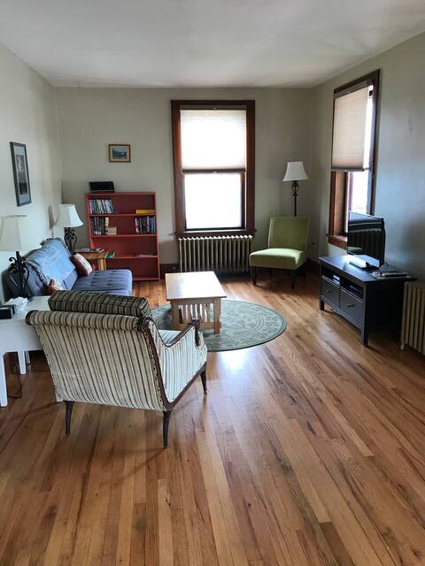 Village Apt near Lake Champlain