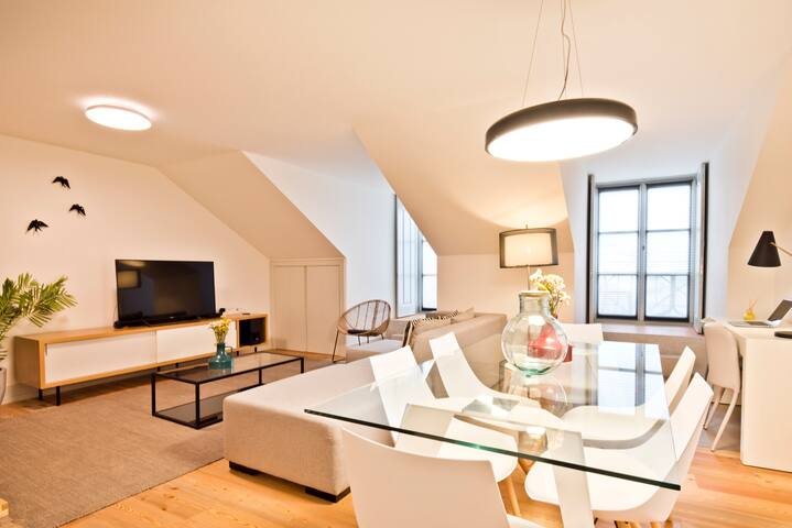 NEW! Penthouse with River View @ Baixa Alfama gallery image 4