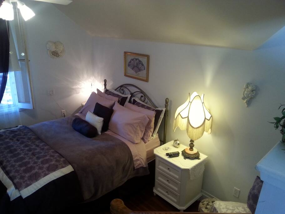 Lavender Rose Suite