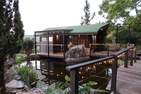 Immersed in nature, close to town