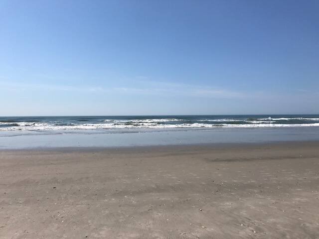 3 Bedroom Condo in Ventnor 5 minutes from AC