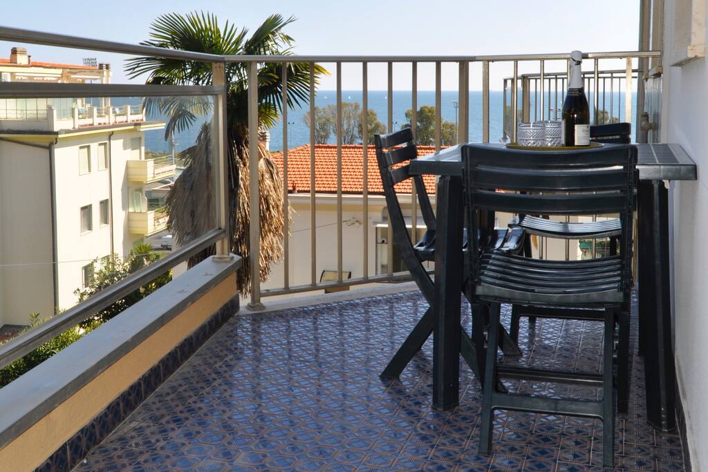 Aperitivo e colazione vista mare