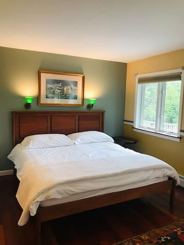 Best of Stowe at Hawk’s View   PRIVATE GUEST SUITE