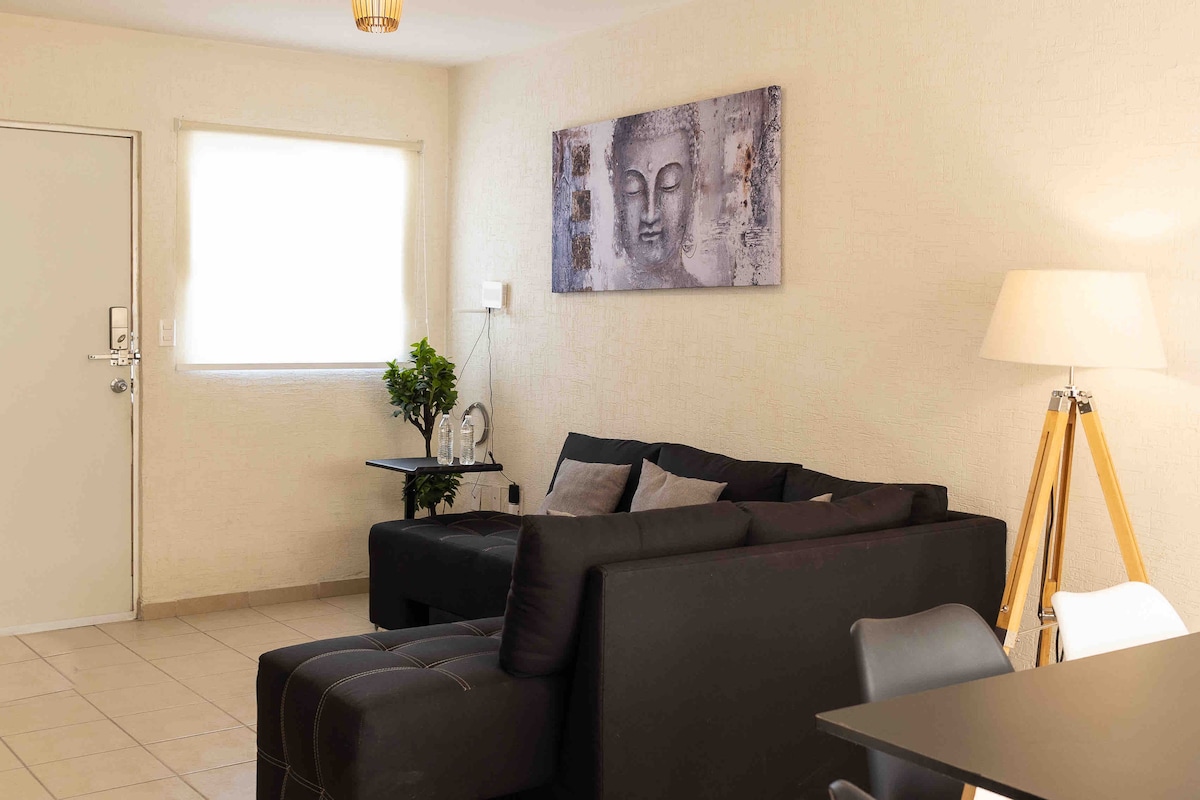 Anuncio de Airbnb popular: Casa Buda, the BEST experience for your vacation en Santiago De Querétaro