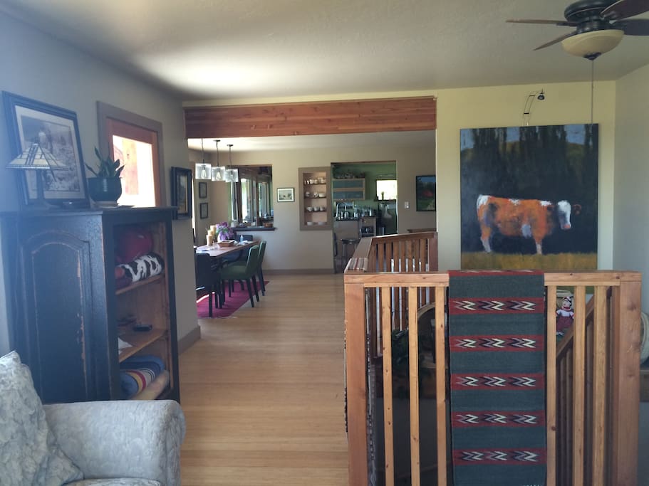 Hardwood floors, large dining area with gas fireplace