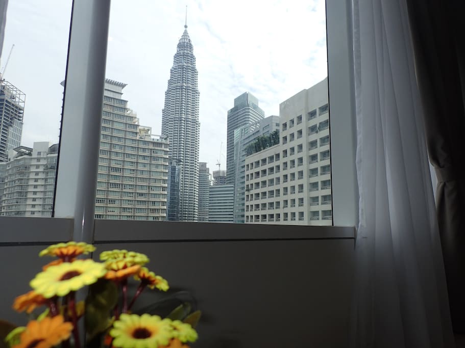 KLCC view from Living room
