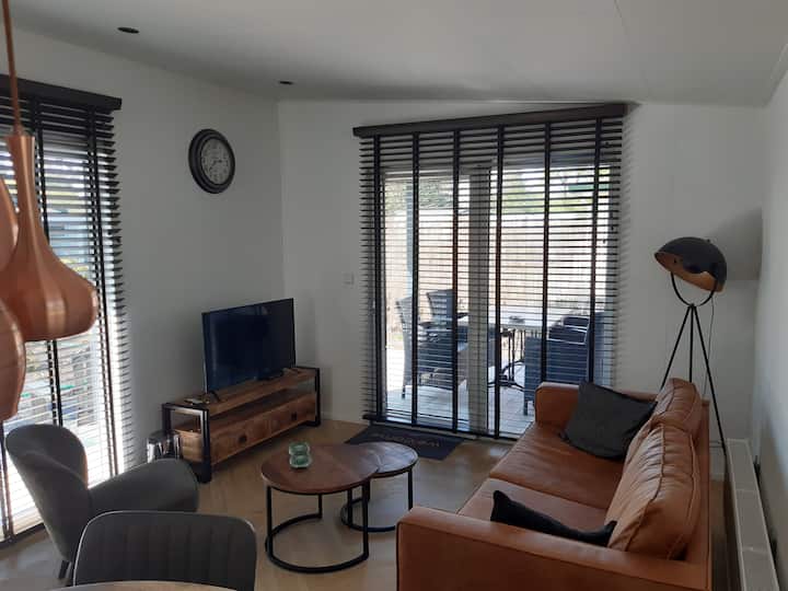 Chalet De Berk Met Sauna Op De Rusthoeve In Putten - Niederlande