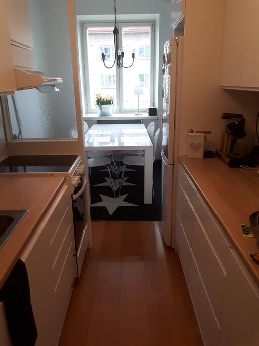 Keittiö+ruokailutila
