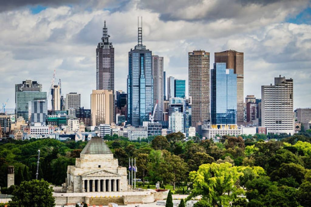 Million dollar views of Melbourne city! Yes, this is the actual view you will have