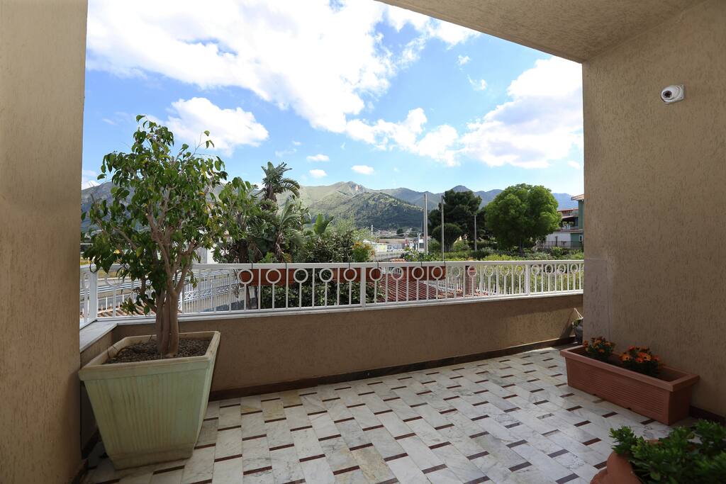 terrazzo ingresso struttura