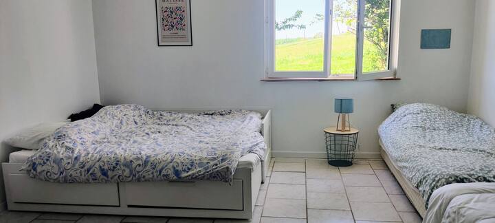 საძინებელი 1