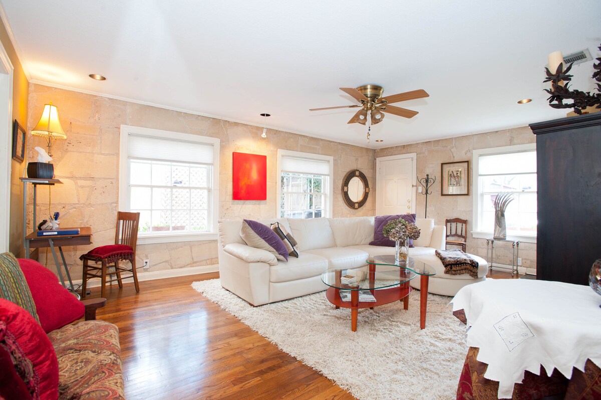 Top Airbnb: Bailey Lane Bed & Coffee in Rosedale
