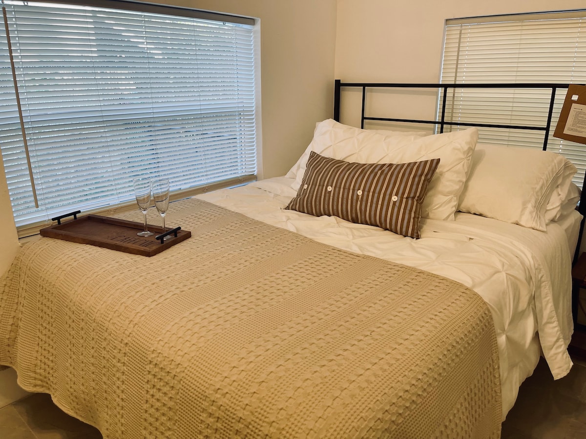 Menšia manželská posteľ