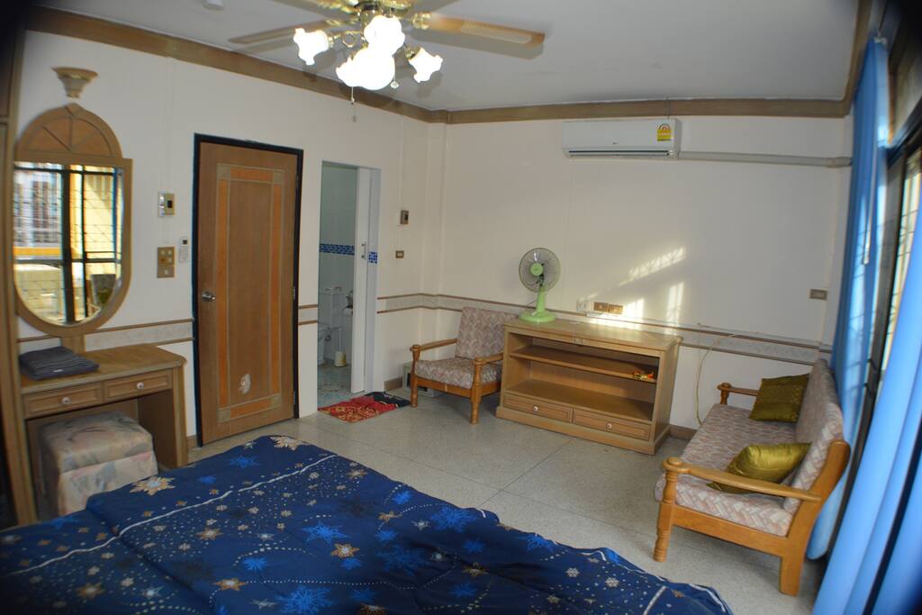 Main Bedroom