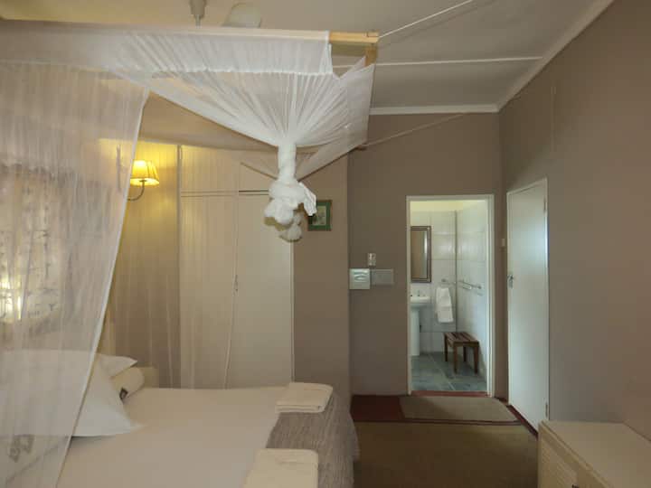 مزدوج ومكيف هواء اختياري