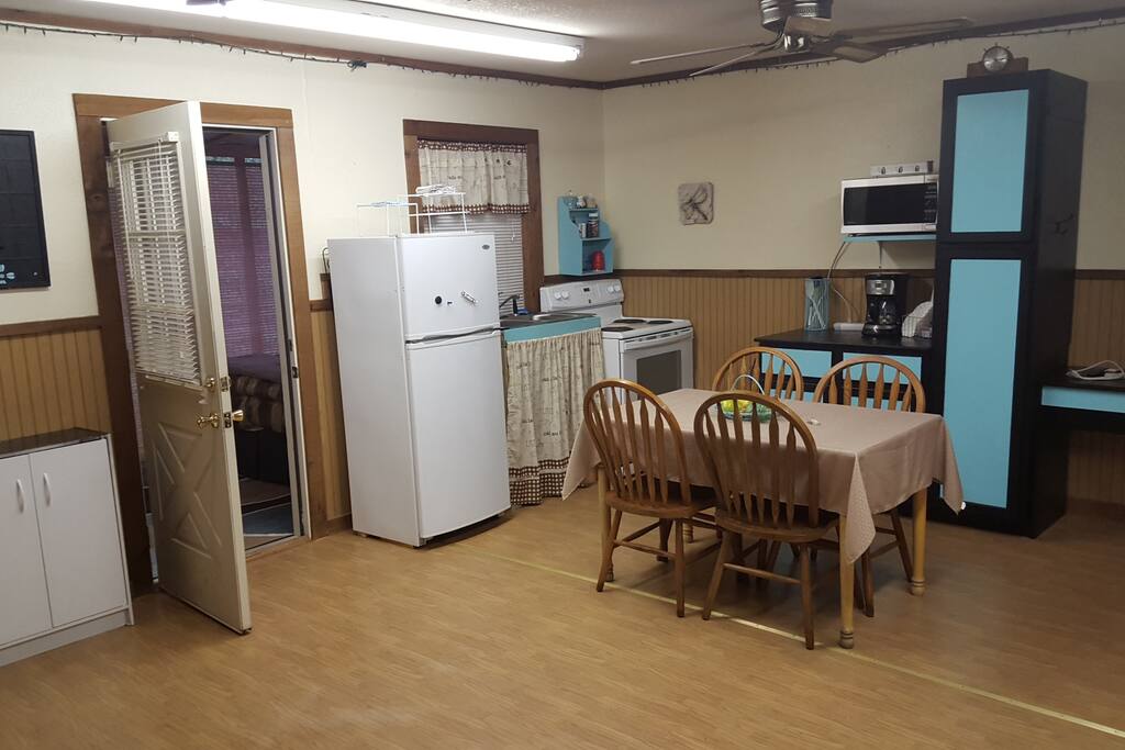 Common area with full kitchen