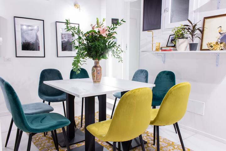 Casa Pietra – central location with landmark views gallery image 2