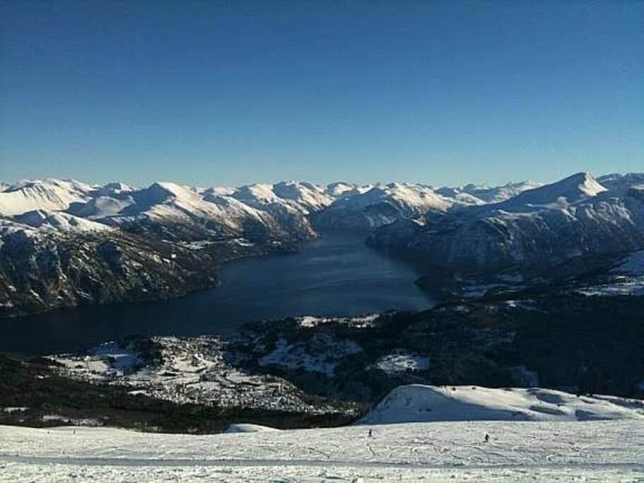 This is the view from the Mountain behind the lodge called Roaldhorn.