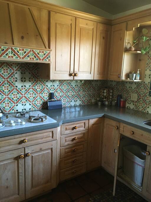 talavera tile kitchen