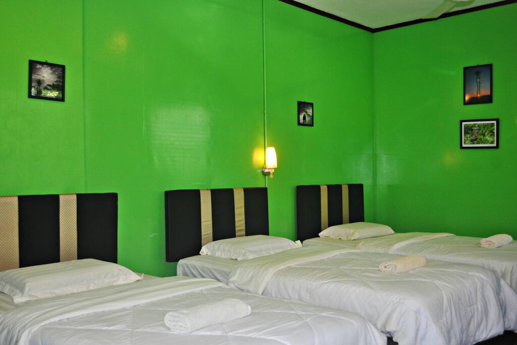 Triple Room