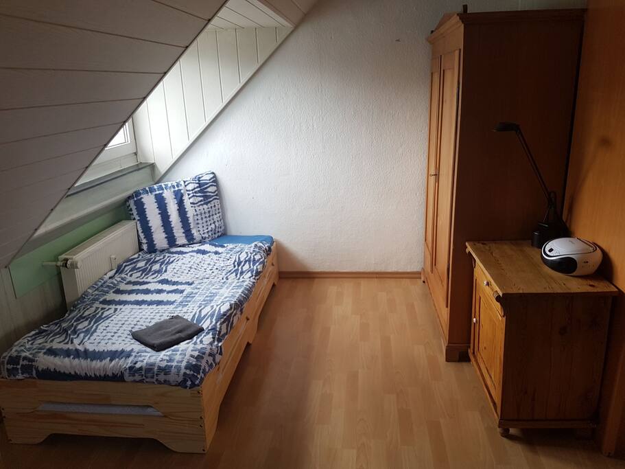 bett 2