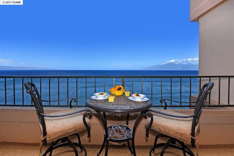 Top performing Airbnb: Maui Oceanfront Dream View! in Kaanapali