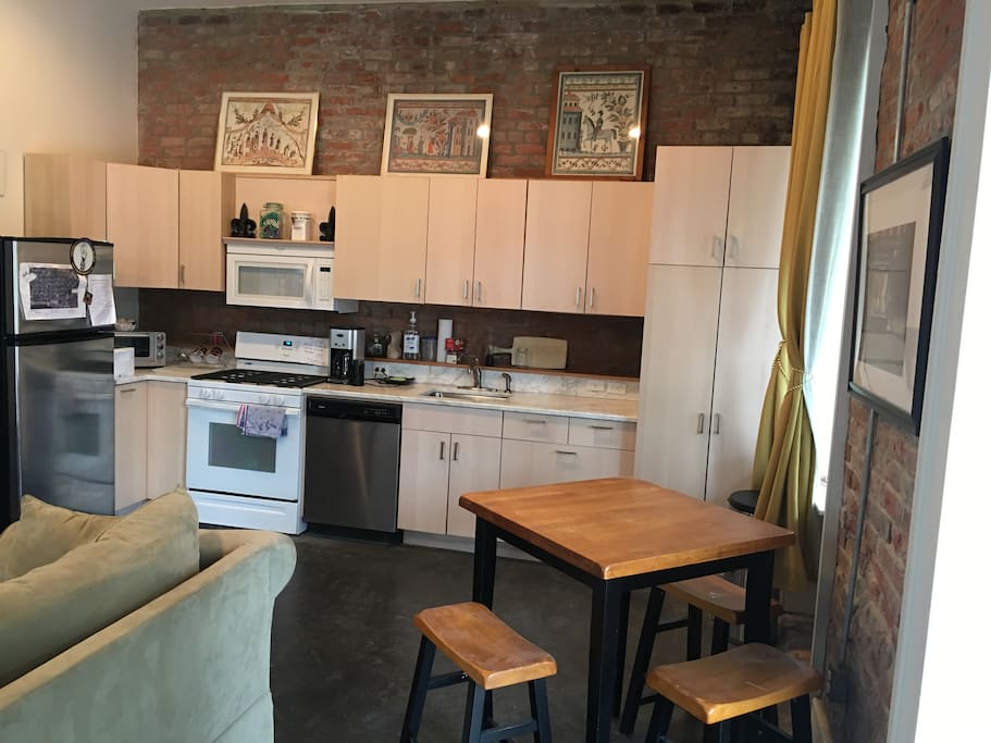 Kitchen and Breakfast Nook