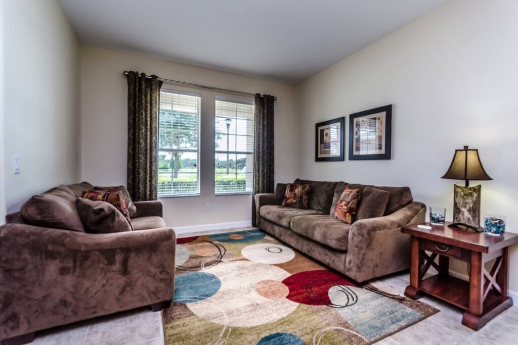 934SuffolkPl,Davenport-8