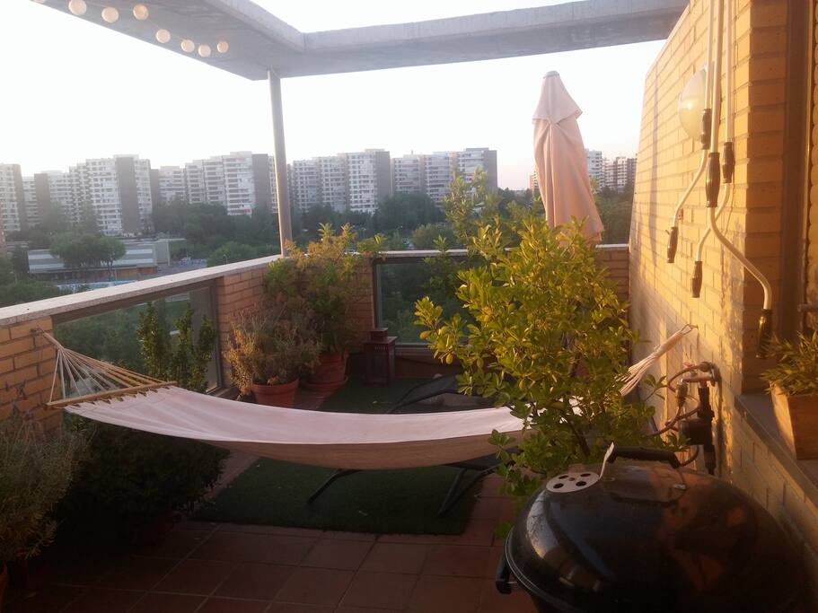 Disfrutar las vacaciones en una Hamaca y con BBQ