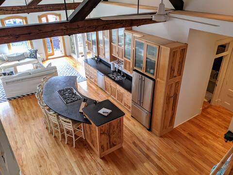 Camden Harbor Luxury Loft - Ocean Views