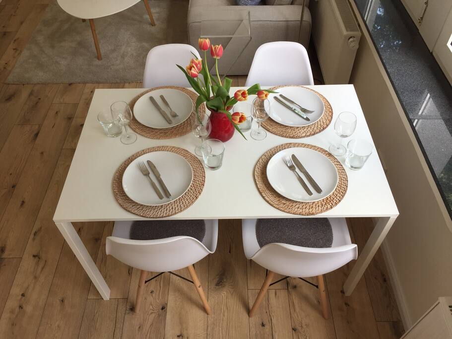 Ihr plant aus den eingekauften Zutaten vom Carlsplatz etwas zu kochen und gemütlich zu essen?