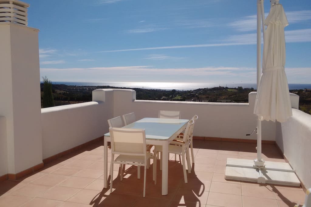 From the first terrace we have 180º views of the sea